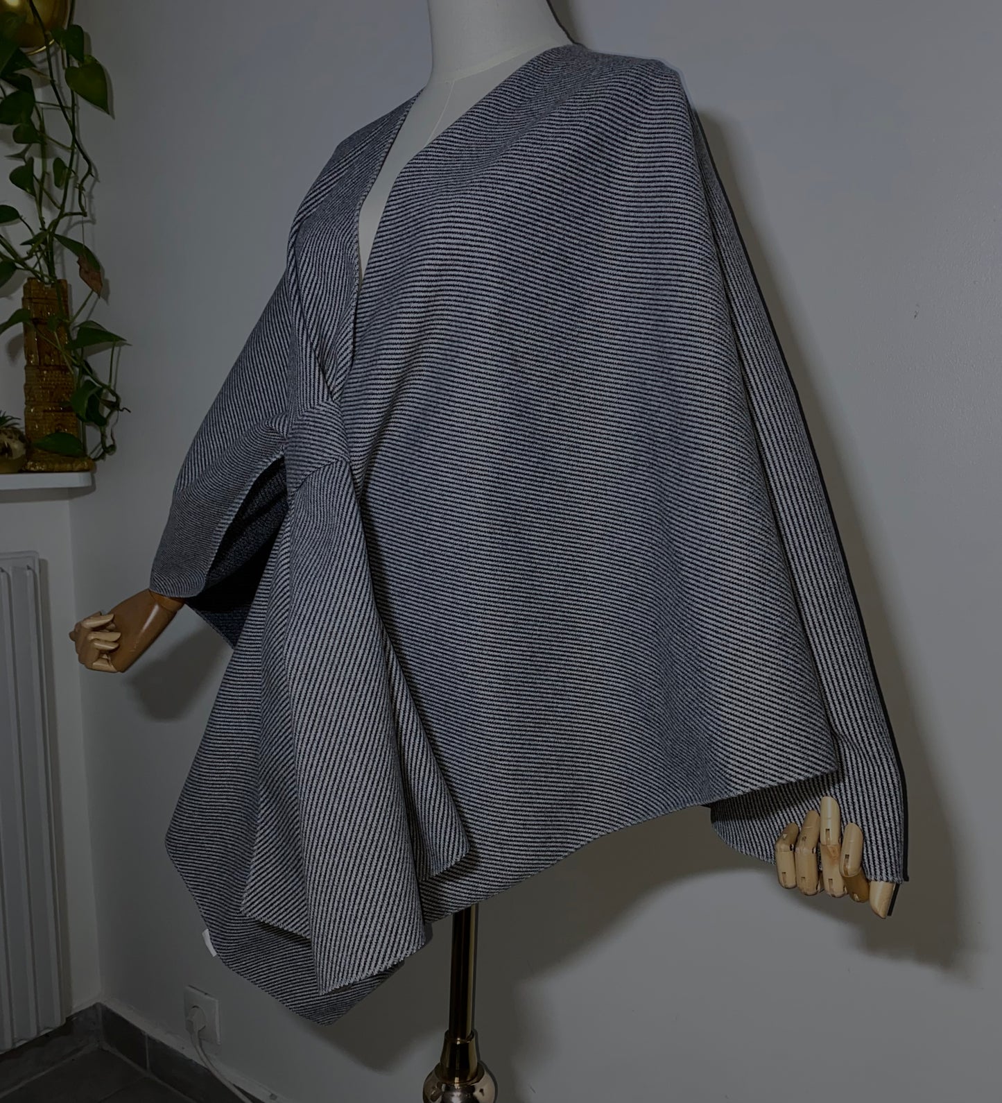 Poncho côtelé avec noeud - gris