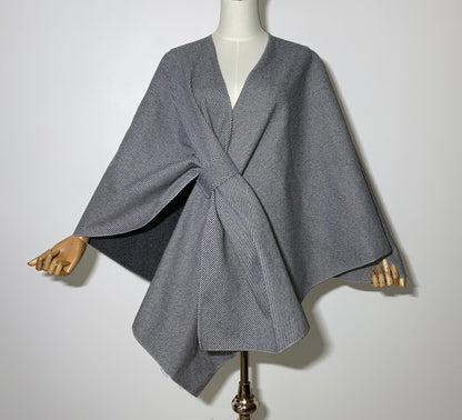 Poncho côtelé avec noeud - gris